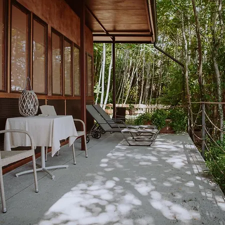 Schindler Aparthotel